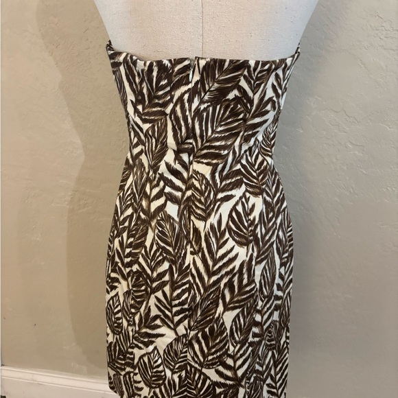 Jones New York Tropical Brown and White leaf pattern Halter Dress Sz 8 - Picture 2 of 8